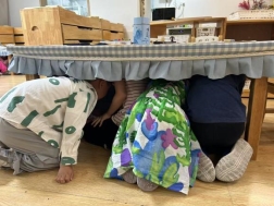 室内躲避